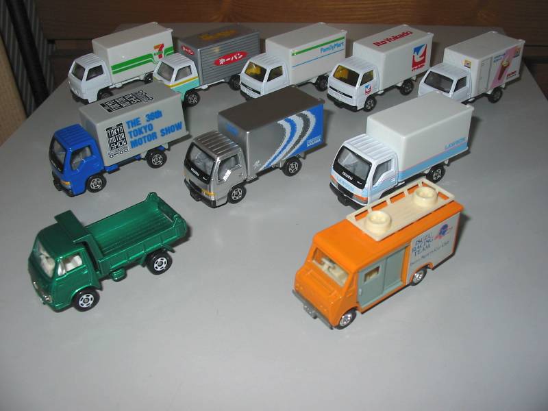 ISUZU Trucks