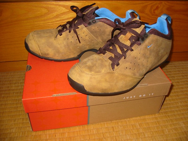 �g�����XLOW